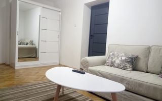 Apartament 2 camere de închiriat – Str. Piața Mare nr. 6, et. 1 – 550 €/lună - Poză 1