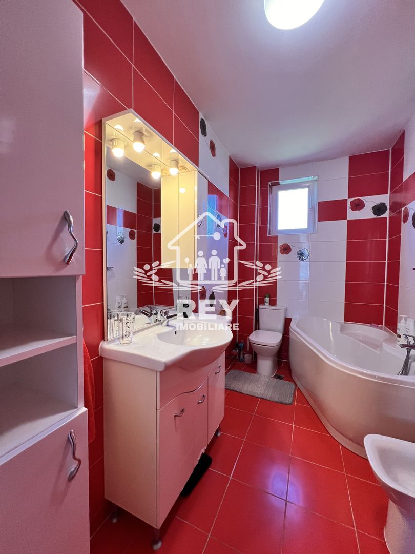 Apartament 3 camere/Etaj 1/Turnișor/Curte Interioară/Loc de parcare - Poză 8