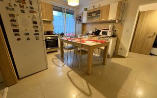 Apartament 3 camere Giroc - Poză 3