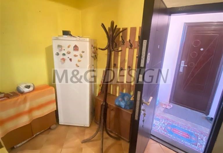 Apart la casa Bogdanestilor  curte  acces cu masina centrala proprie - Poză 11