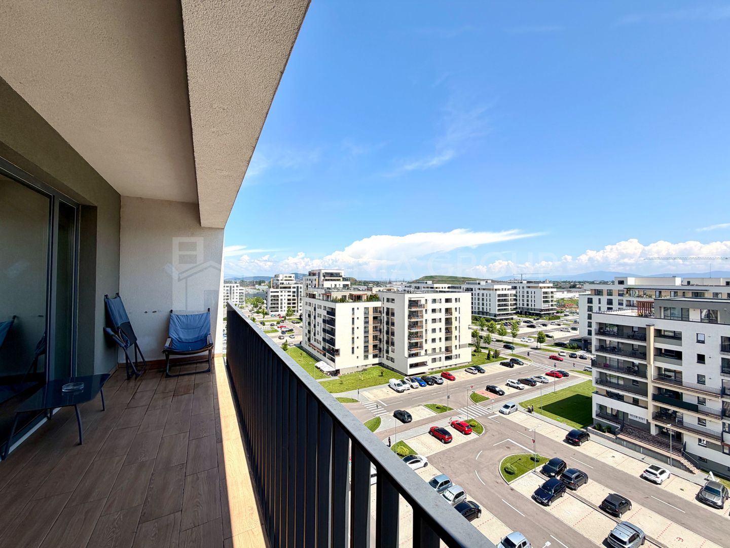 Apartament 2 camere mobilat și utilat, parcare și boxă - Kasper Coresi - Poză 10
