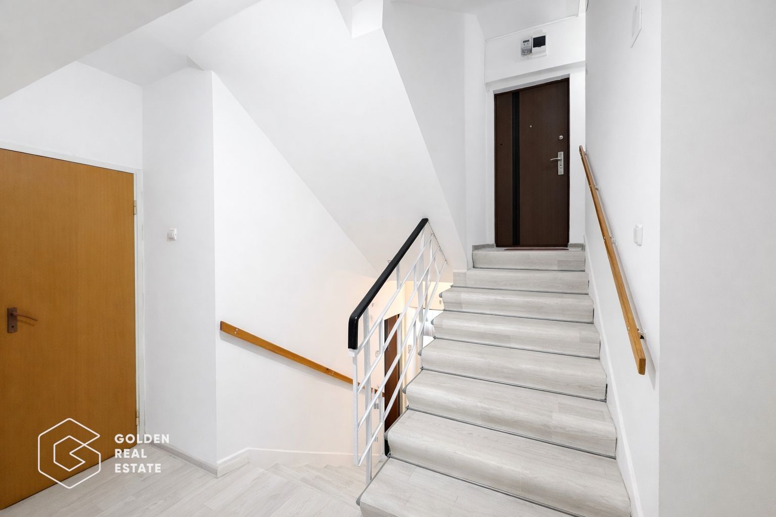 Apartament 3 camere tip Samanta, decomandat, zona Polivalenta - Poză 11