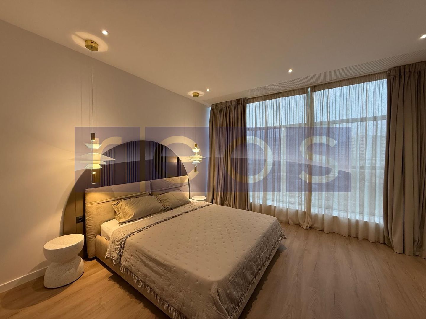 INCHIRIERE 4 CAMERE | ONE NORTH LOFT | MOBILAT SI UTILAT LUX | LOC PARCARE | - Poză 10