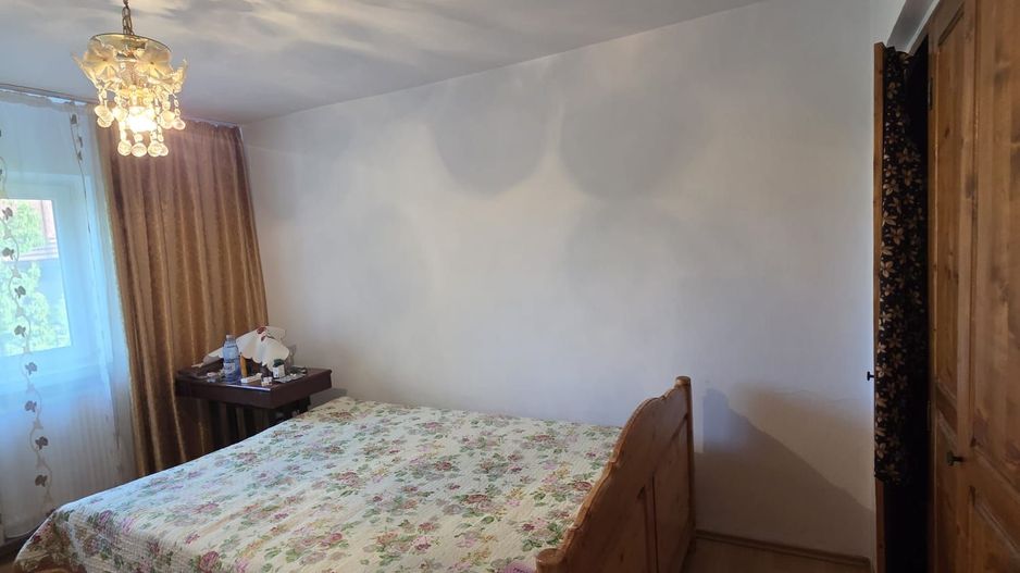 Casă / Vilă cu 8 camere de vânzare în Lapus, Craiova - Poză 17
