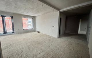 Casă individuală pe un nivel cu vedere panoramică spre munte - Poză 3