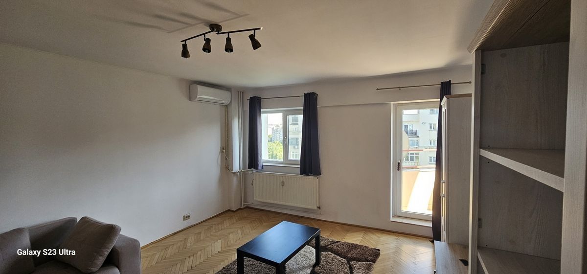 Garsonieră luminoasă, complet utilată, la 3 minute de metrou Unirii - Poză 3