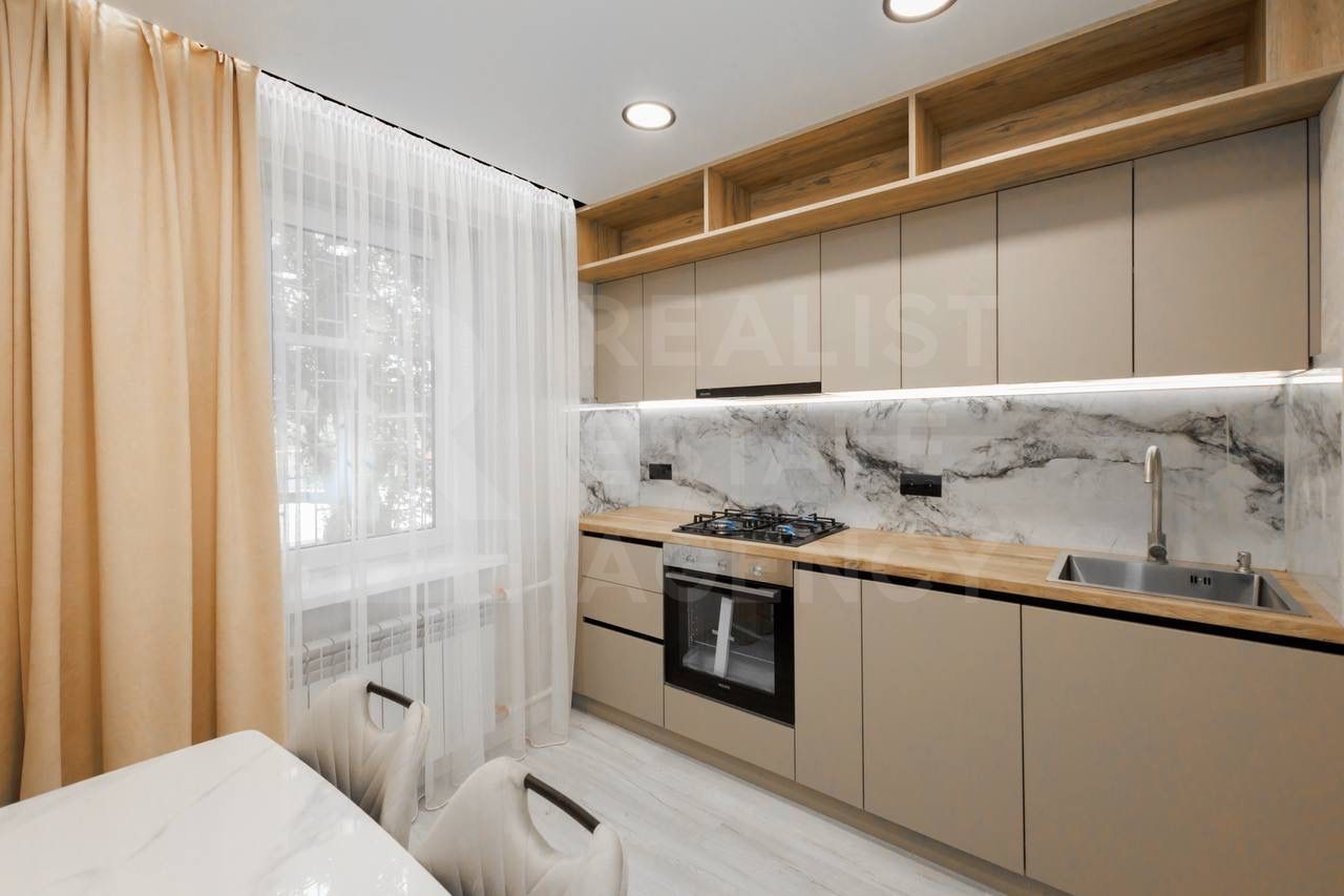 Vânzare, apartament, 2 camere, str. Nicolae Milescu Spataru, Ciocana - Poză 1
