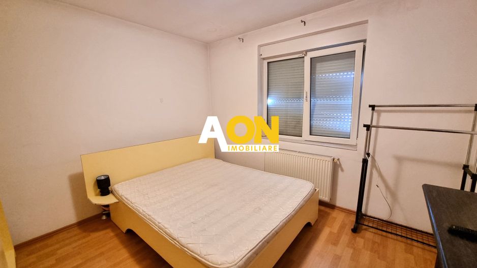 De vanzare apartament 3 camere decomandat bloc nou Cetate - Poză 6