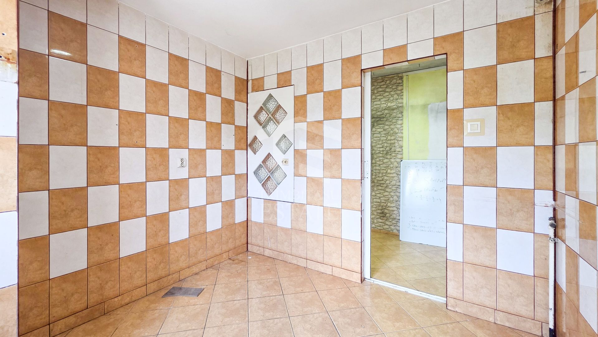 Apartament de 4 camere Militari / Apusului | Etaj 3/4 | Bloc reabilita - Poză 18