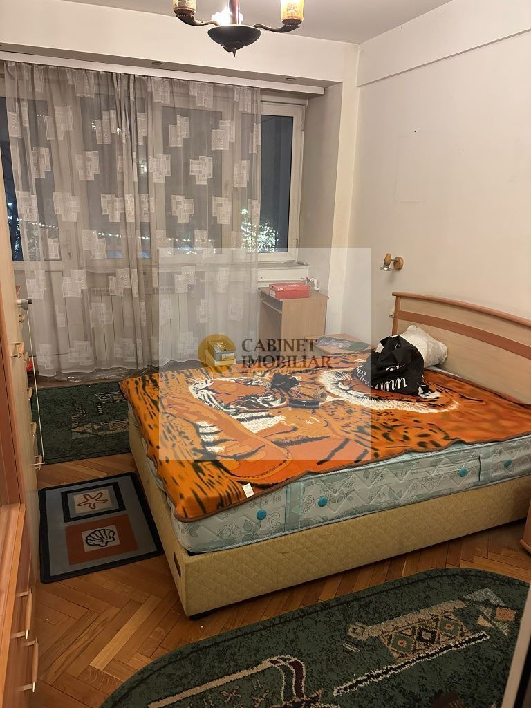 2 camere I Bulevard General Gh Magheru I Etaj 2 I 1960 - Poză 2
