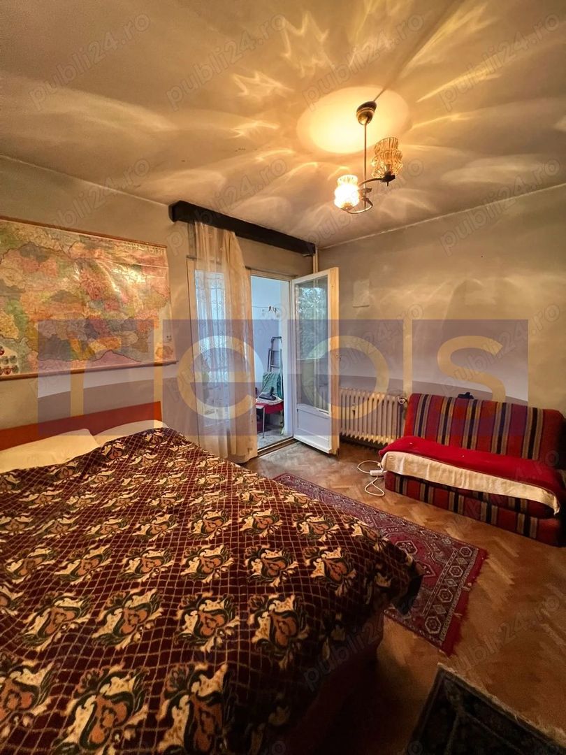 VANZARE APARTAMENT 2 CAMERE 51MP METROU DRISTOR NECESITA RENOVARE SEMIDECOMANDAT - Poză 4