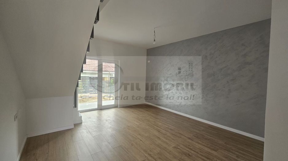 Duplex - 250mp teren - Bucium - Visan - Poză 1