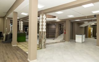 Vânzare, spațiu comercial, 1000 mp, str. Aerodromului, Bălți - Poză 2