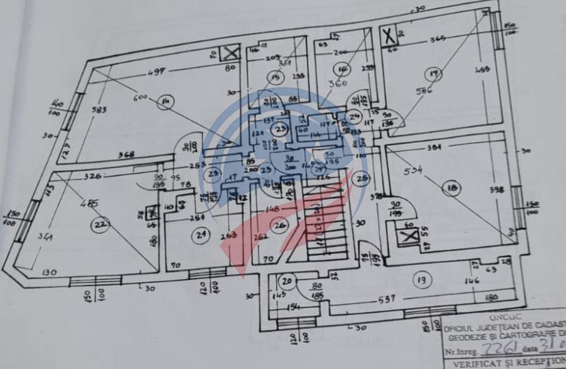 Casă de vânzare în centru – 4 apartamente, 240 mp construiți, teren 257 mp - Poză 5