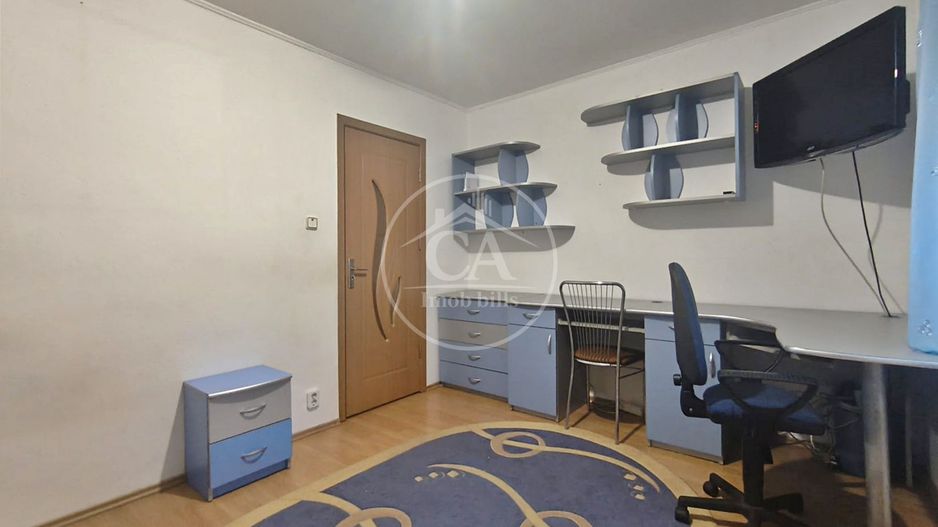 Apartament cu 2 camere de vânzare în zona Rogerius, Oradea - Poză 3