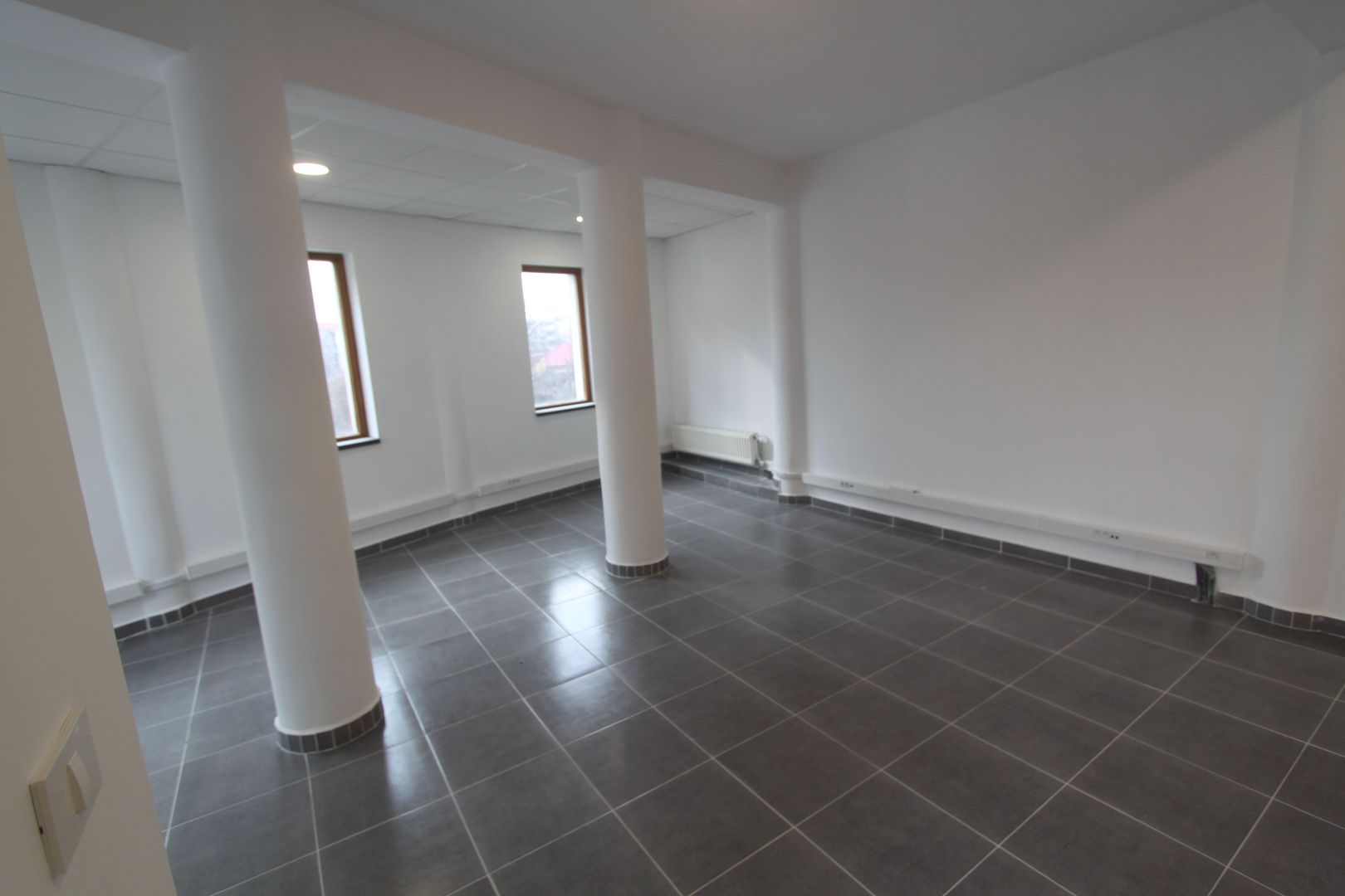 Spatiu birouri E+M - 205mp - zona L. Rebreanu - Poză 6