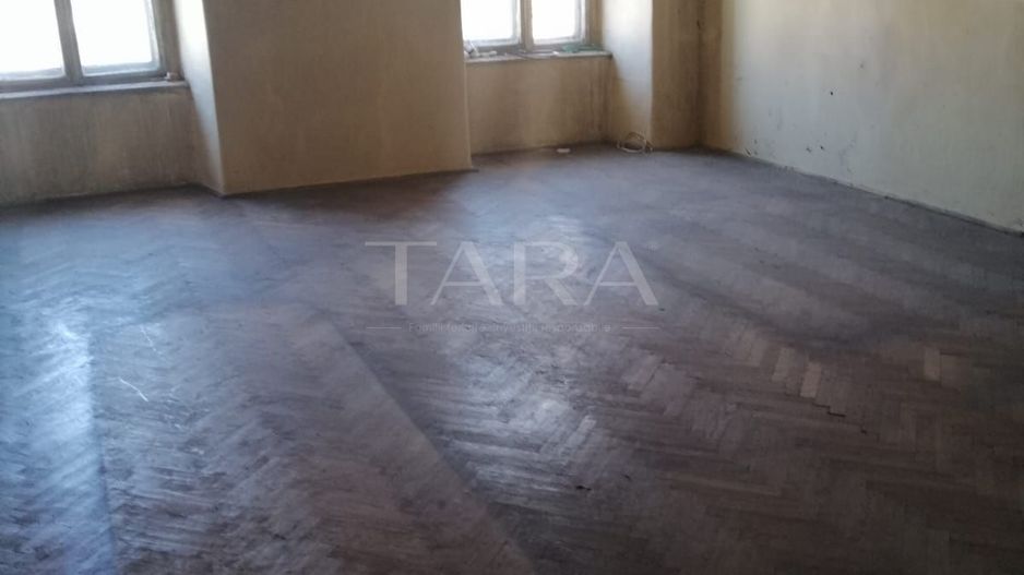 Apartament cu 2 camere de vânzare în zona Ultracentral - Poză 1