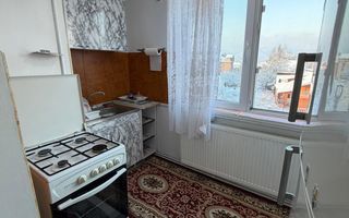 Apartament decomandat, 2 camere, de vânzare, zona Center Nemeș! - Poză 3
