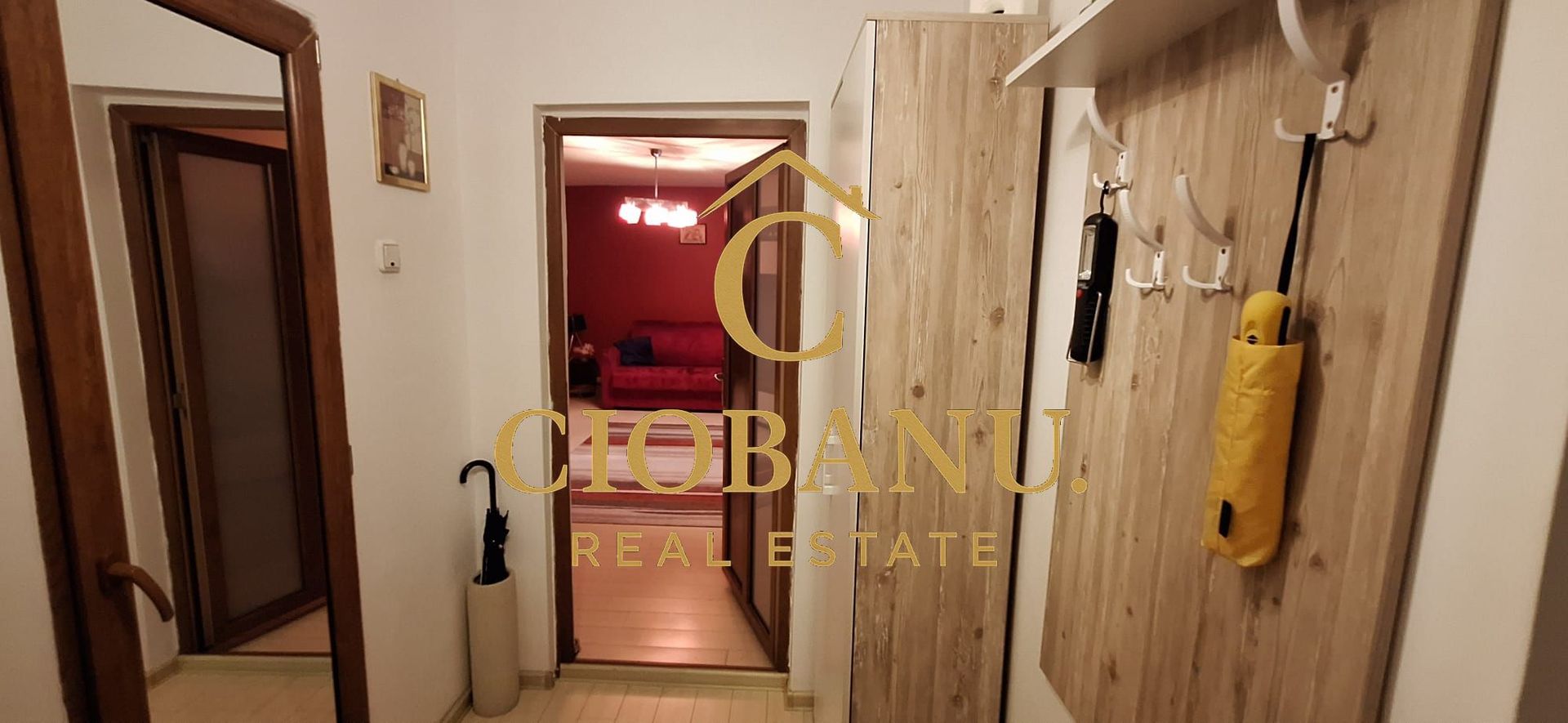 Apartament etaj 3/8 decomandat zona 1 Mai-Sara de vanzare - Poză 8