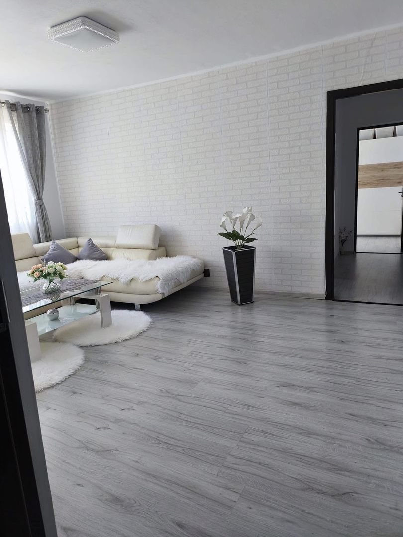 Apartament 3 camere, 60 mp, Spitalul Județean – renovat, COMISION 0% - Poză 4