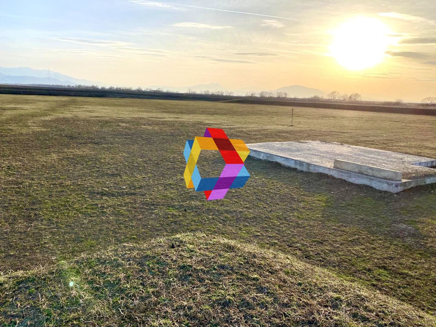 Teren 11 ha cu heleșteu 3 ha - Poză 5