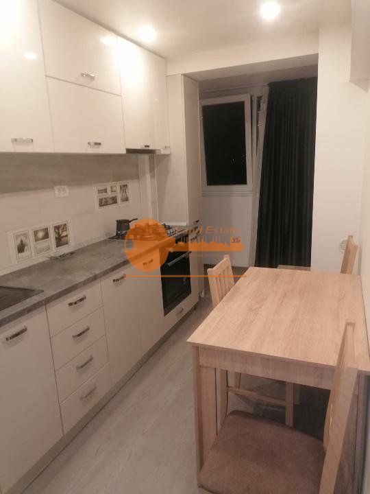 3 camere CampiaLibertati - Parc Titan - Poză 6