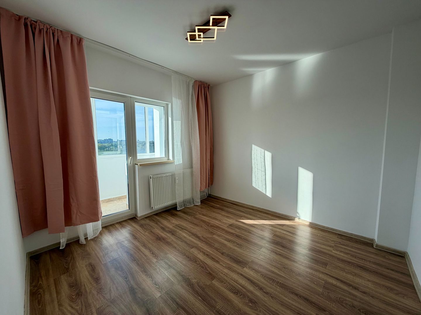 Apartament 2 camere confort 1 - Mc Donalds Colentina cu vedere catre Lac - Poză 13