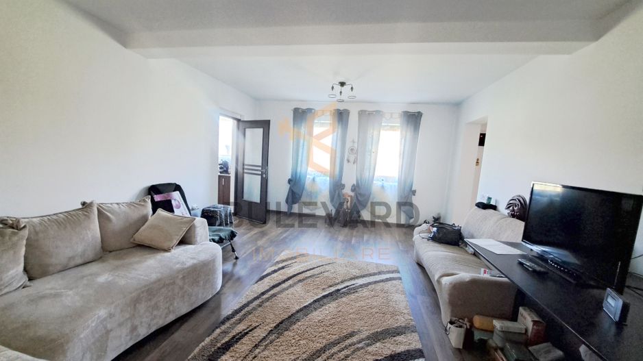 Casa noua + atelier 49 mp + teren 1030 mp! - Poză 13