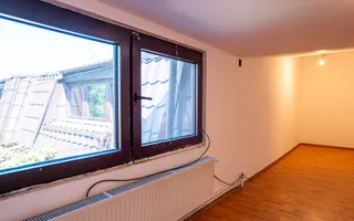 Casă de vânzare – 181 mp, 3 apartamente, 9 camere – București - Poză 21