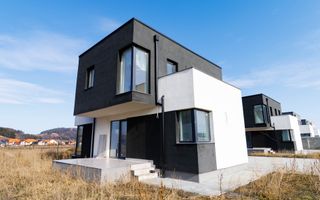 Casa Sanpetru Intabulata - Poză 2