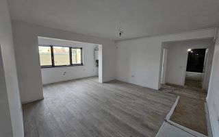 APARTAMENT RECENT RENOVAT METROU ZONA BRANCOVEANU - Poză 1