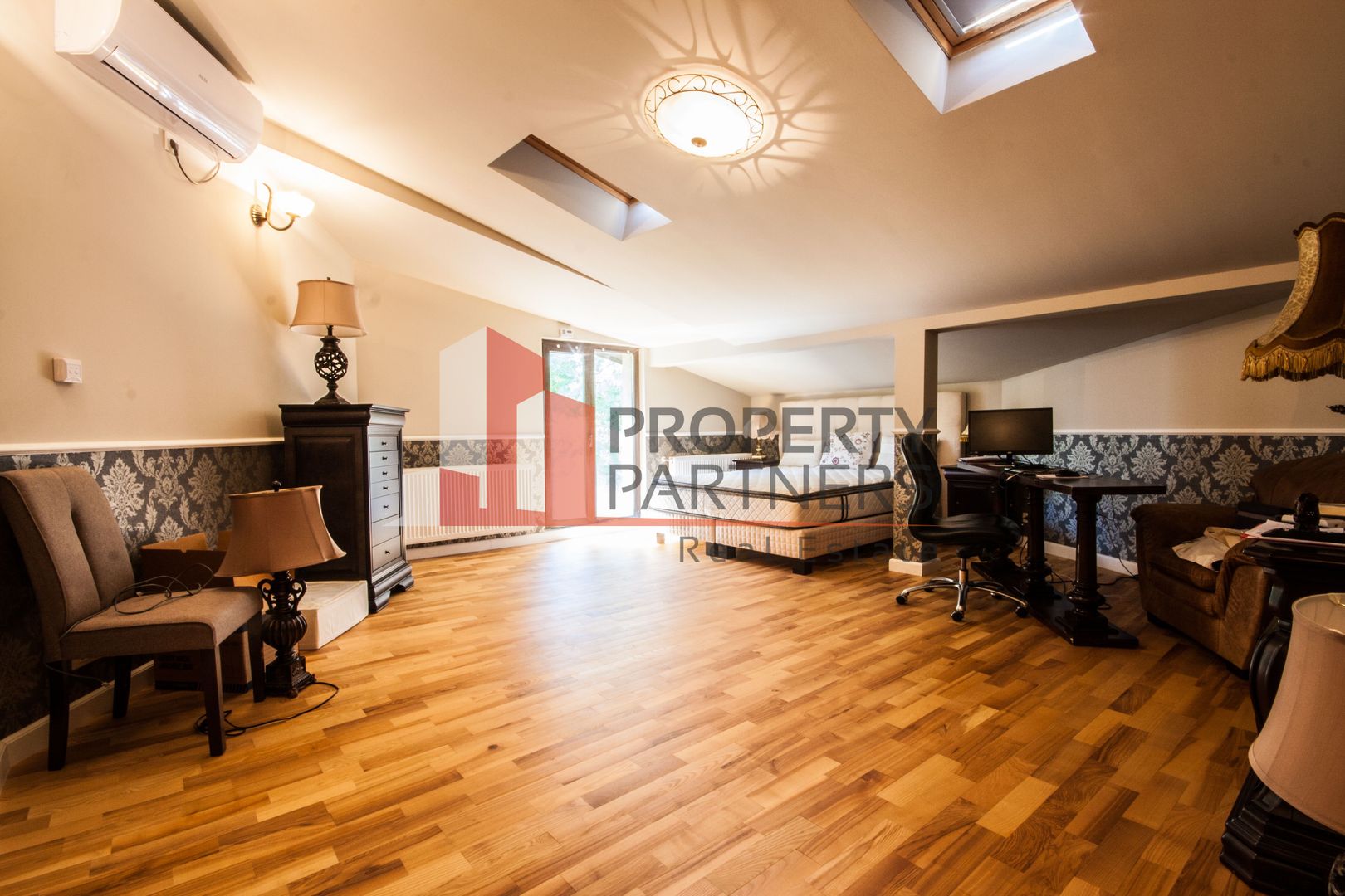 2 apartamente unite in casa in zona centrala, Unirii - Marasesti - Poză 8