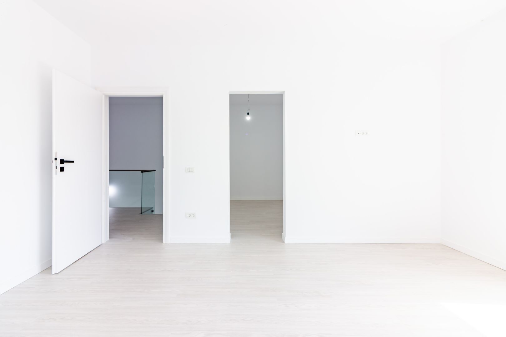 Casa/Vila 4 camere de vânzare în Corbeanca – casă nouă, zonă rezidenți - Poză 3