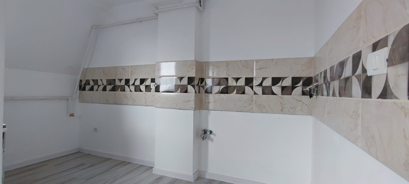 2 camere + pod 58 mp - Poză 22