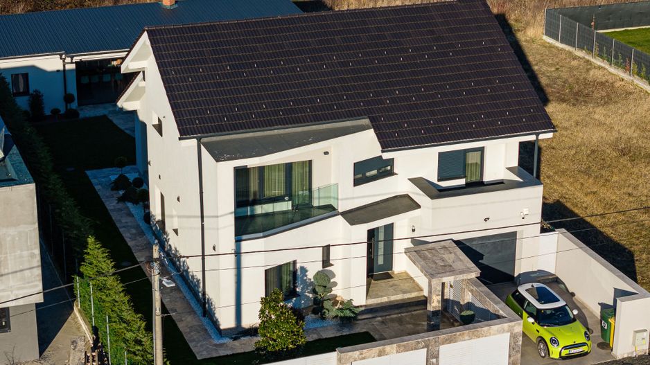 O Capodoperă Arhitecturală, Oferind Eleganță și Confort - Dumbravita - Poză 24