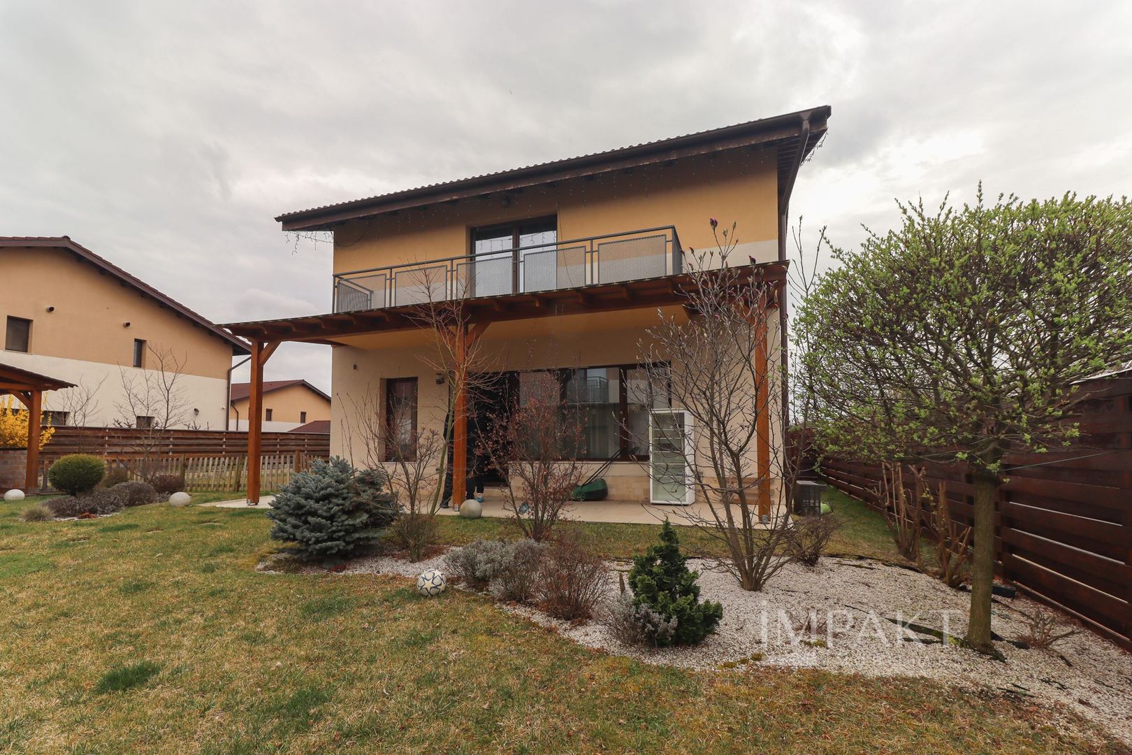 Casa individuala 4 camere langa Baza Sportiva Gheorgheni - Poză 2