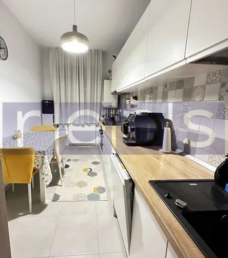 DE VANZARE APARTAMENT 3 CAMERE 71 MP  BRANCUSI | DECOMANDAT | METROU - Poză 5
