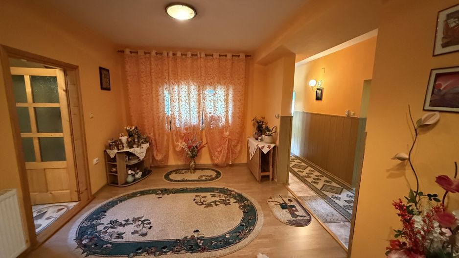Vila S+P+1 140mp cu teren intravilan 510 mp - valea prahovei- Comarnic - Poză 5