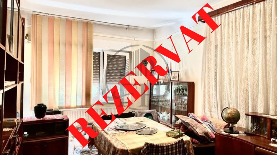 Apartament 3 camere de vanzare- B-dul Mamaia - Poză 2