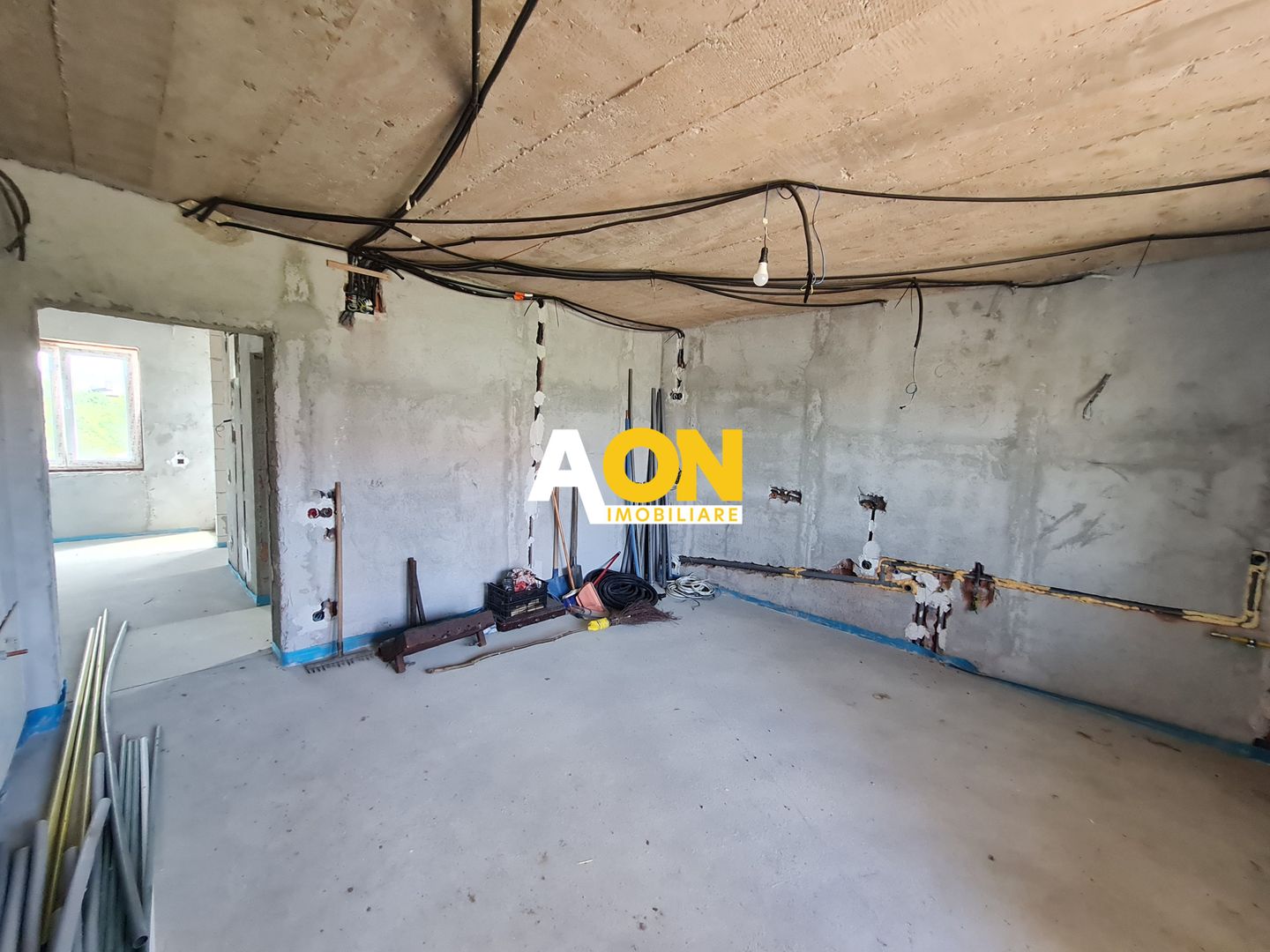 Casa 5 Camere, 284 mp, Teren 459/913, Toate Utilitatile, Zona Arex - Poză 11