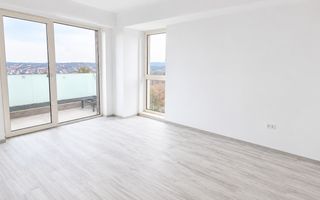 Apartament FINALIZAT 3 camere Dec 80 mp Copou 152000 euro - Poză 1