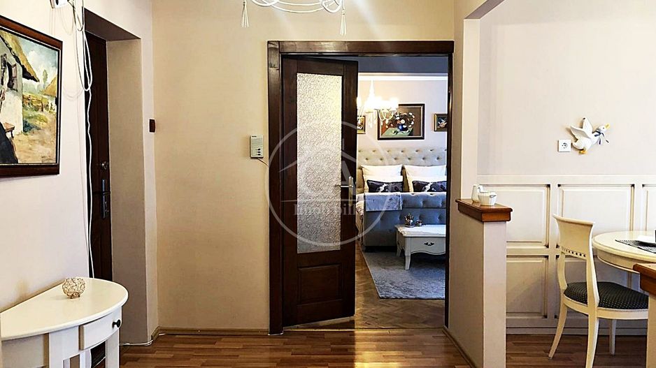 Apartament de inchiriat cu 3 camere Ultracentral, Oradea - Poză 13