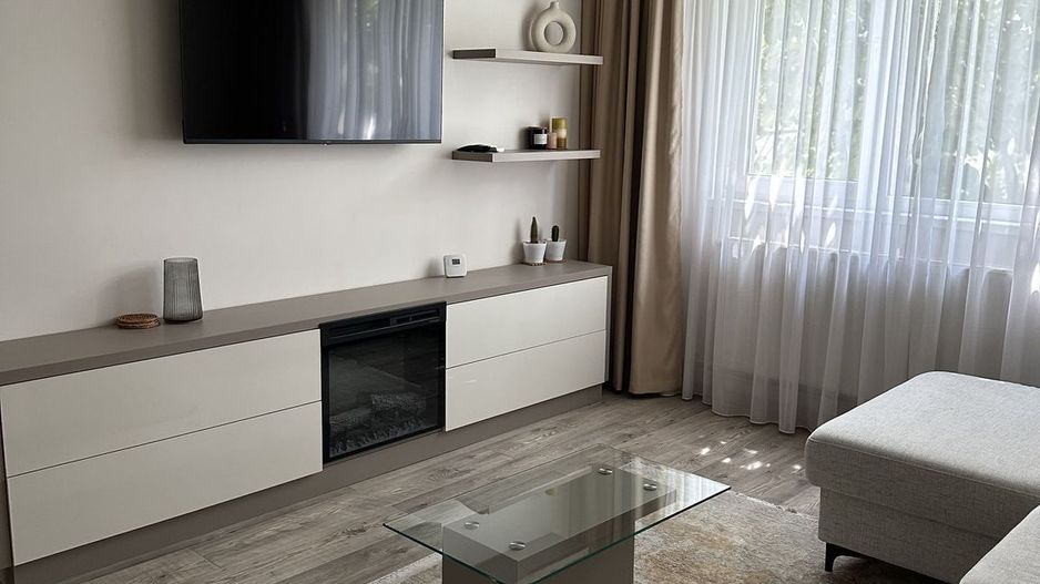 Metrou Politehnica- apartament spatios, modern cu 2 camere - Poză 1