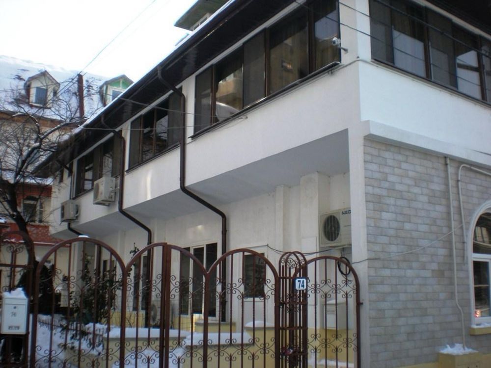 Apartament 5 camere,  Etaj integral vilă monument arhitectural - Poză 1