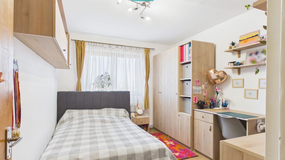 Apartament  5 camere si Garaj în Vlaicu - Poză 7