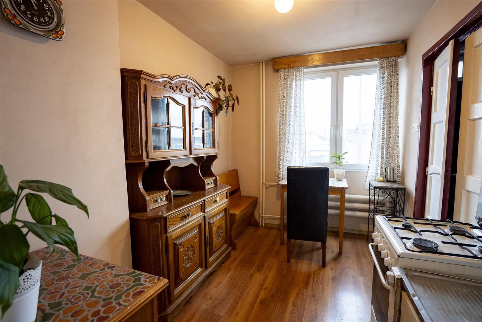 Apartament 2 camere Decebal etaj 1 - Poză 1