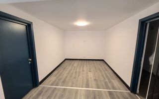 Spațiu comercial renovat, vitrină 10 m, bulevard principal, parter - Poză 5
