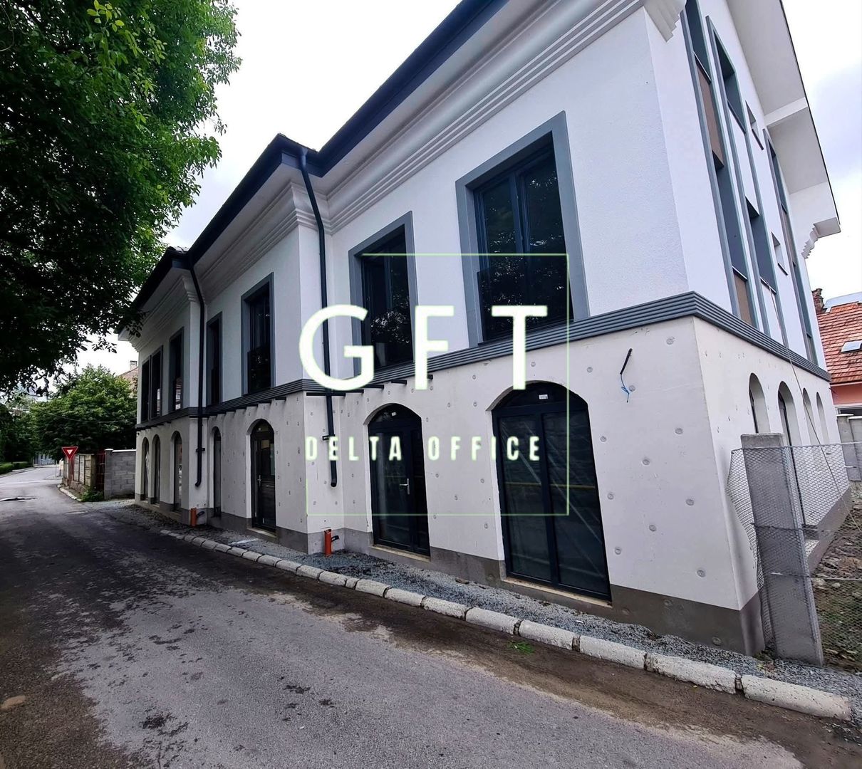 Apartament 3 camere de vânzare | Bistrita - NOU, in centrul istoric - Poză 1