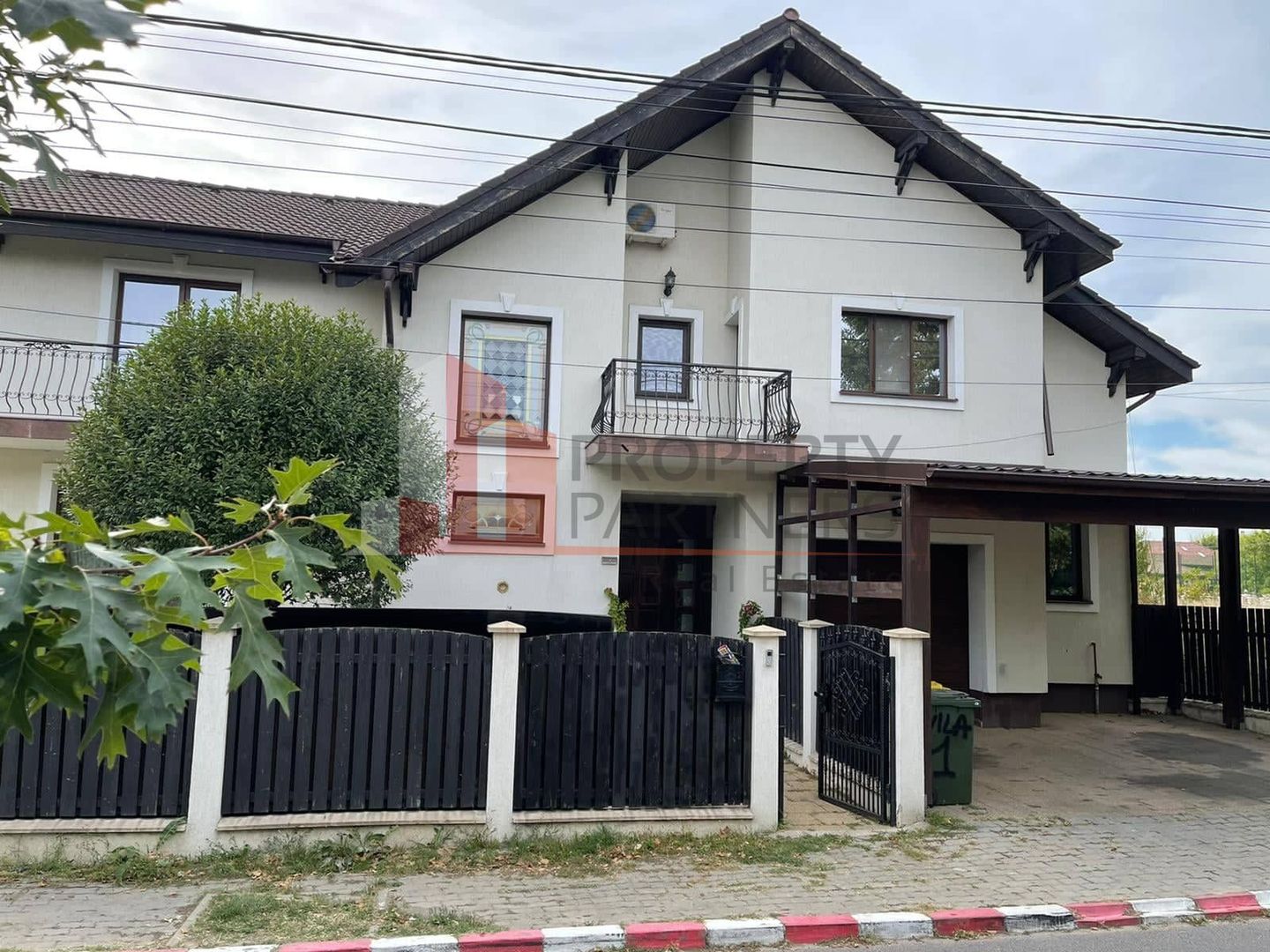 Vila langa Jollie Ville, Pipera - Poză 1