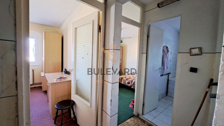 Apartament 4 camere dec., garaj, boxa subsol, zona Pta Zorilor - Poză 14